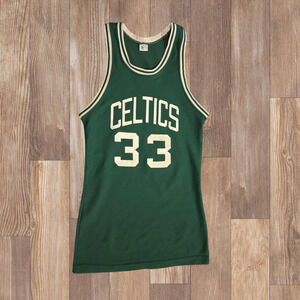 Vintage 90s Larry Bird #33 Celtics Jersey Men’s Small Green NBA Iron-On Letters